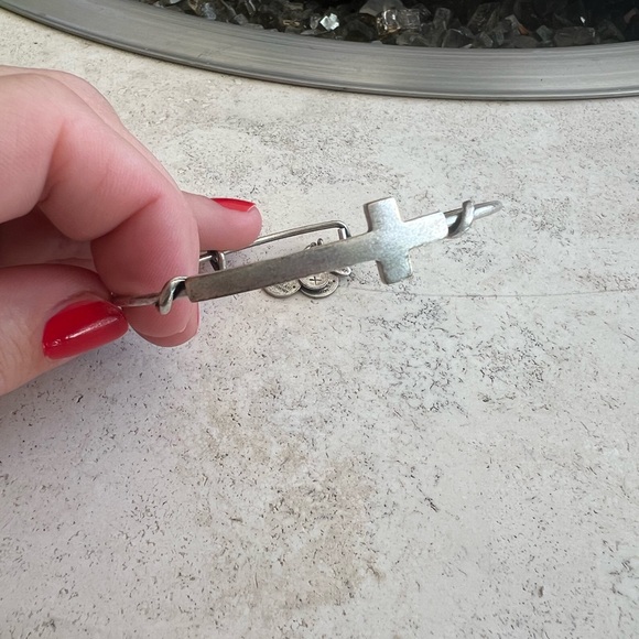 Alex and Ani Silver Cross Bracelet - Picture 1 of 4